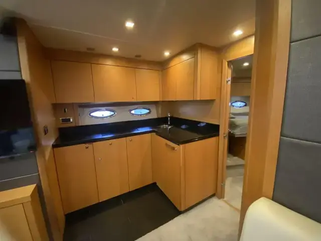 Sunseeker Portofino 48