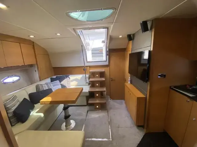 Sunseeker Portofino 48