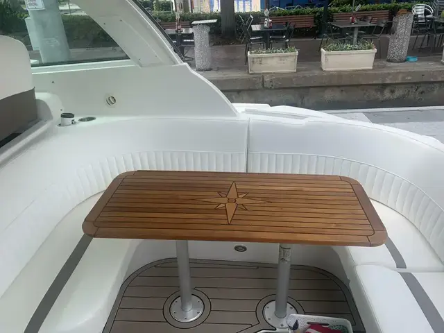 Cruisers Yachts 420 Sport Coupe