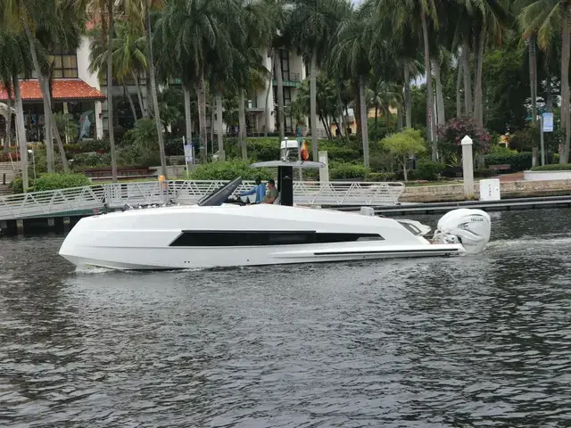 Astondoa 377 Coupe Outboard for sale in United States of America for $849,000