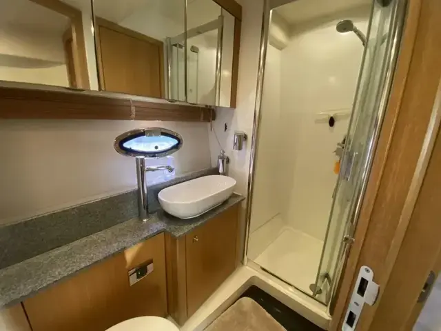 Sunseeker Portofino 48