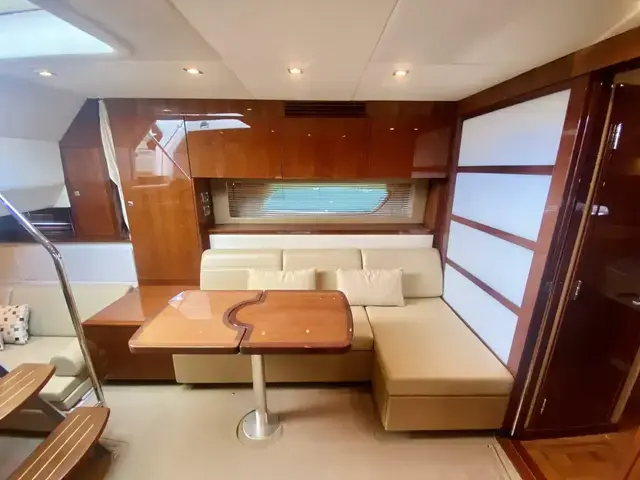 Sea Ray 450 Sundancer