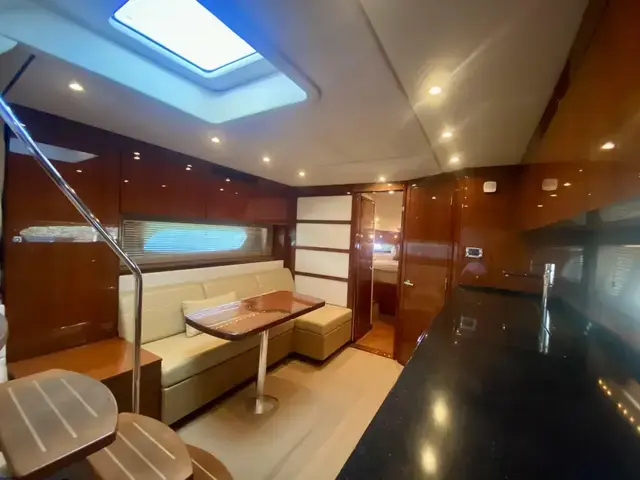 Sea Ray 450 Sundancer