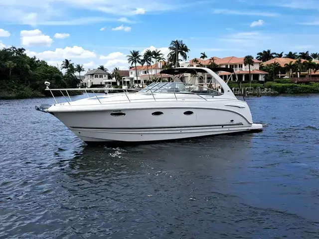 Chaparral 330 Signature