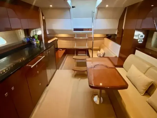 Sea Ray 450 Sundancer