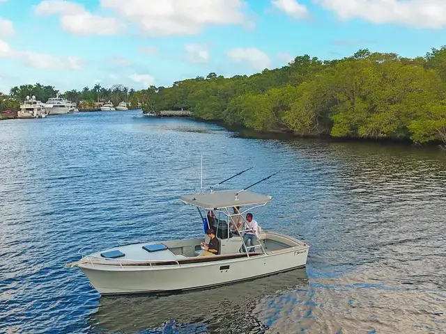 Strike 26 Center Console