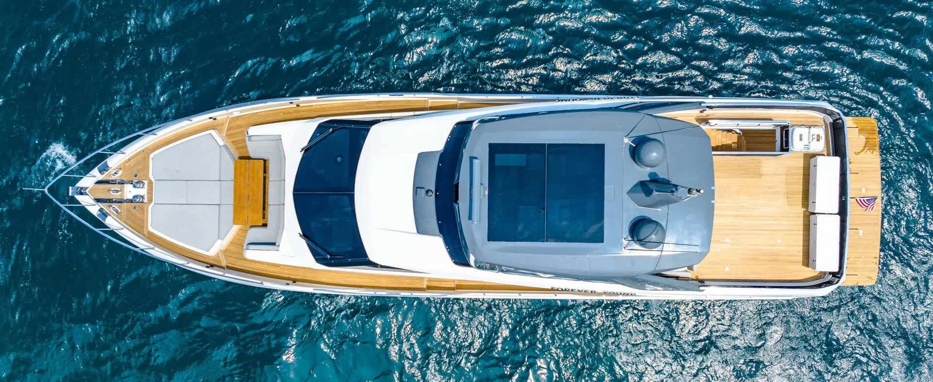 2019 Ferretti 780