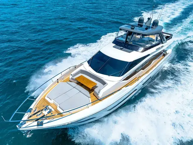 Ferretti Yachts 780