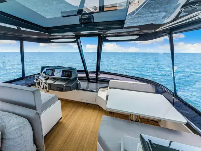 Ferretti Yachts 780