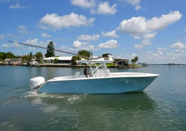 SeaHunter 33 cc