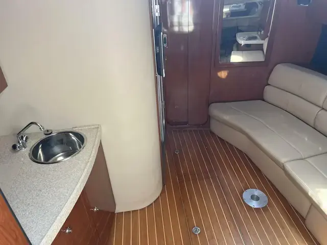 Regal Sportyacht 3760