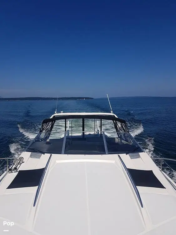 1988 Bayliner avanti 34