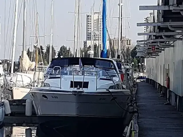 Bayliner Avanti 34