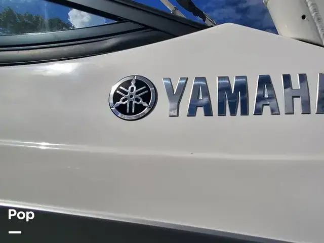 Yamaha Ar210