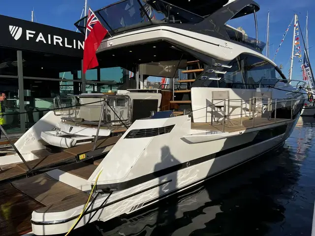 Fairline Squadron 58