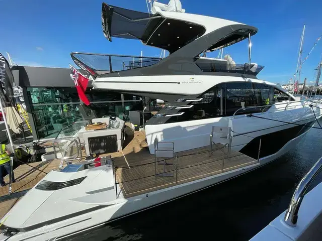 Fairline Squadron 58