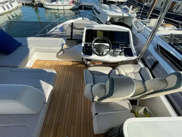 Fairline Squadron 58