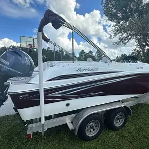 2021 Hurricane 218SS