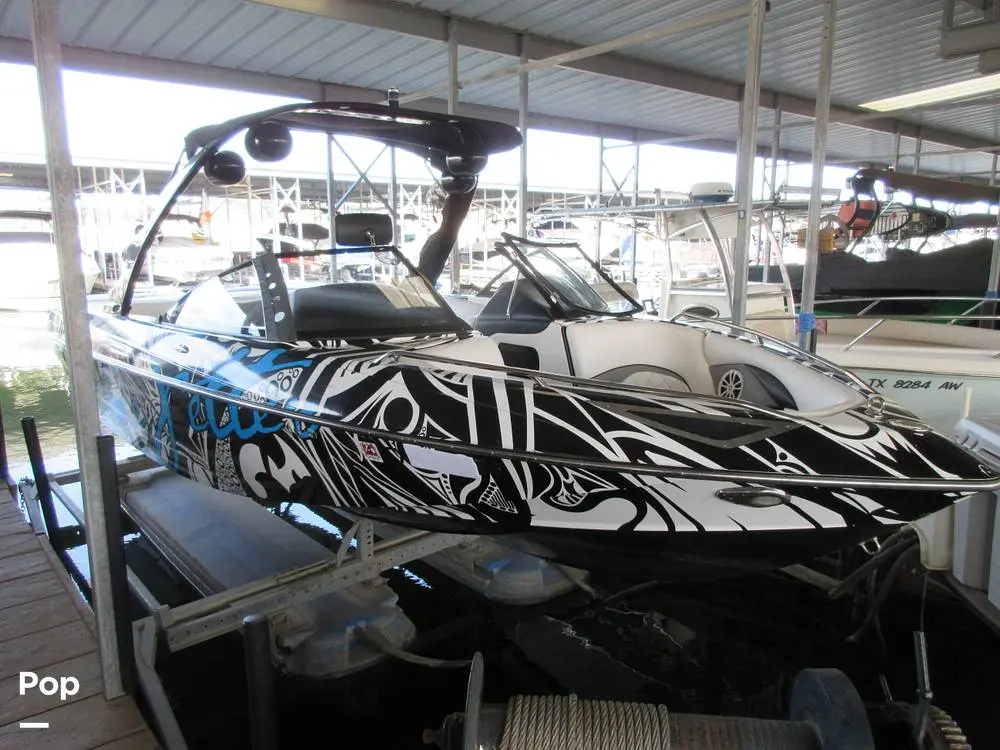 2008 Malibu wakesetter 23 lsv