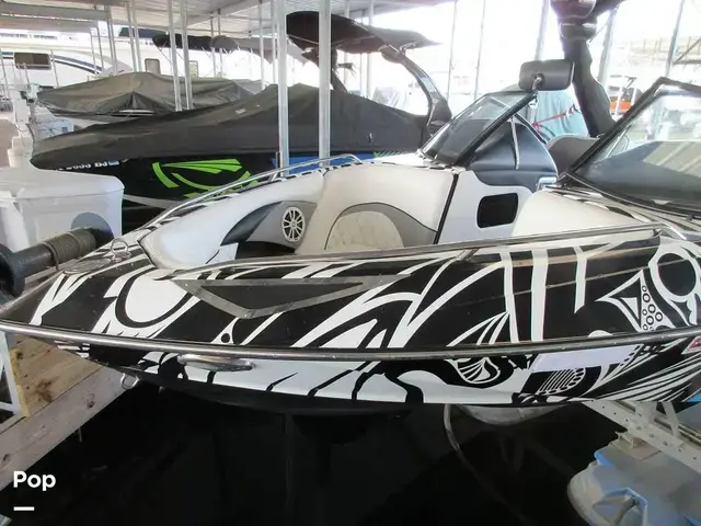 Malibu Wakesetter 23 Lsv