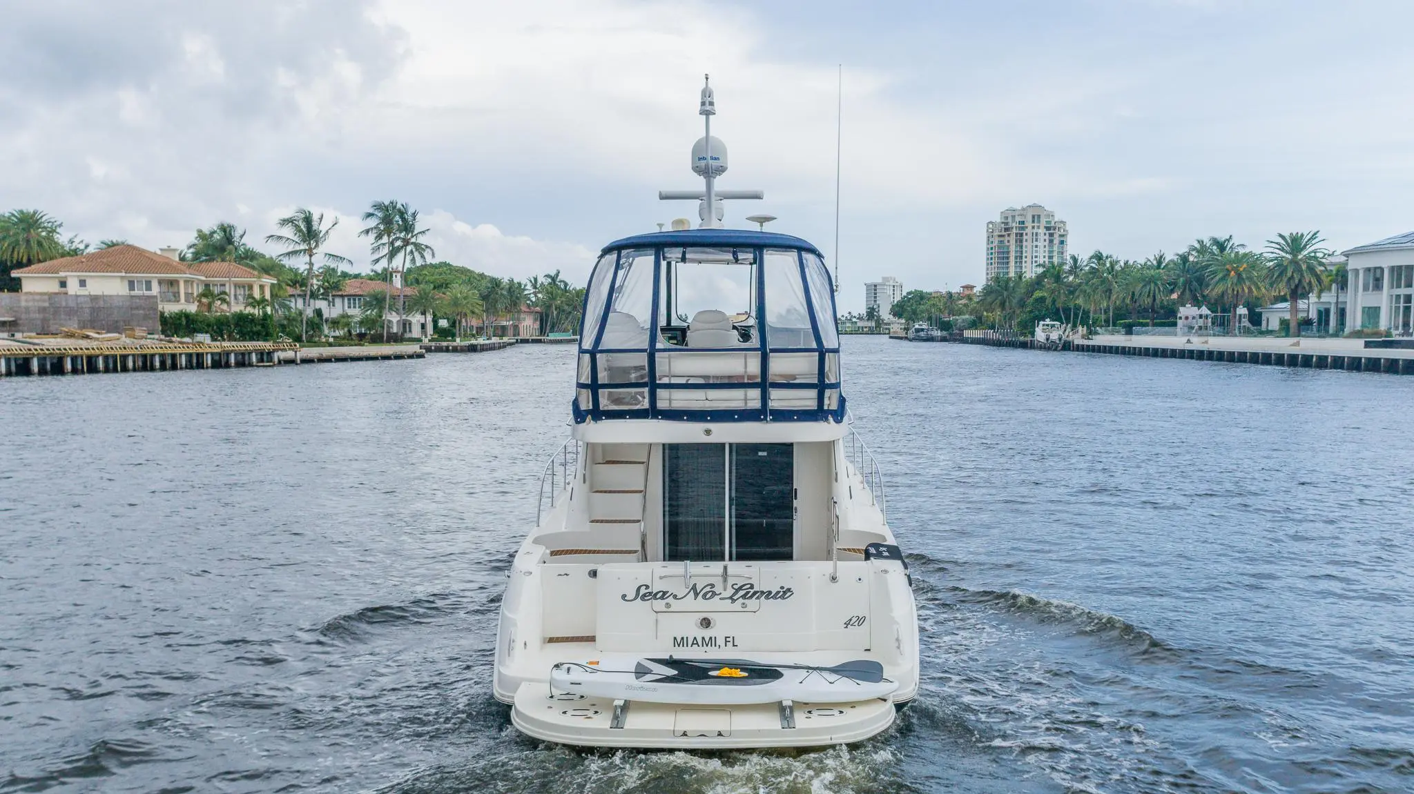 2005 Sea Ray 420 sedan bridge