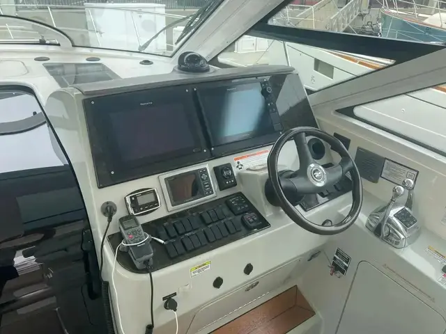 Sea Ray 470 Sundancer