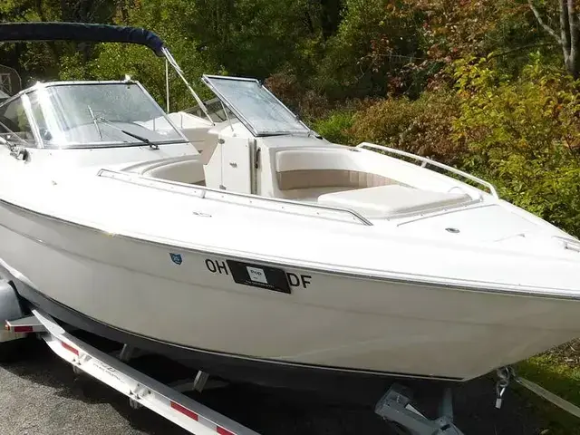 Regal Bowrider 2800