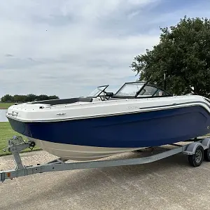 2020 Bayliner DX2200