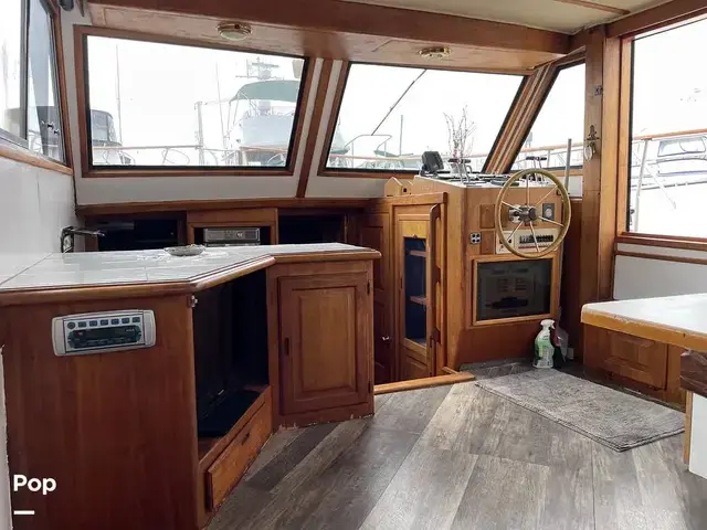 Californian 43 Cockpit Motor Yacht