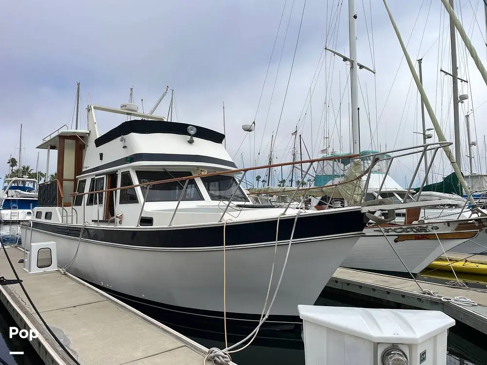 1983 Californian 43 cockpit motor yacht