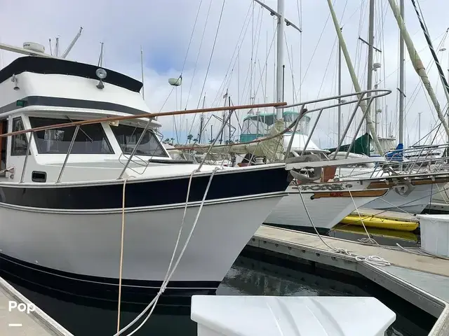 Californian 43 Cockpit Motor Yacht