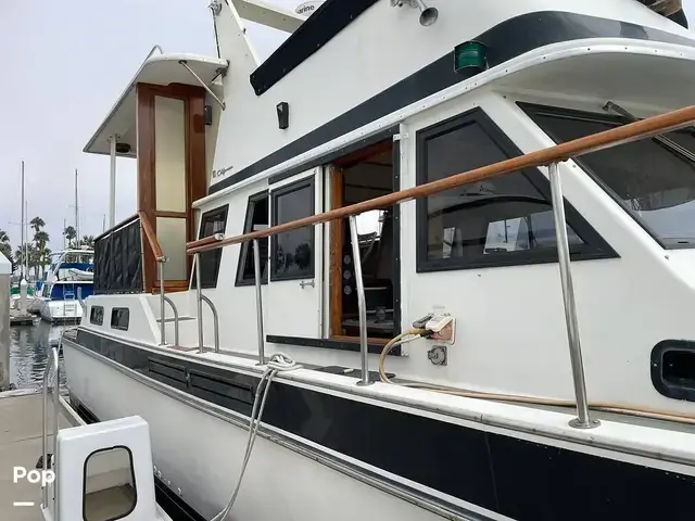 Californian 43 Cockpit Motor Yacht