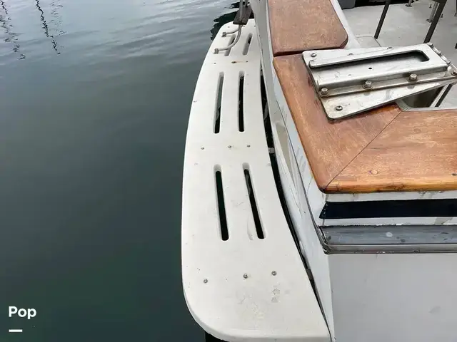 Californian 43 Cockpit Motor Yacht