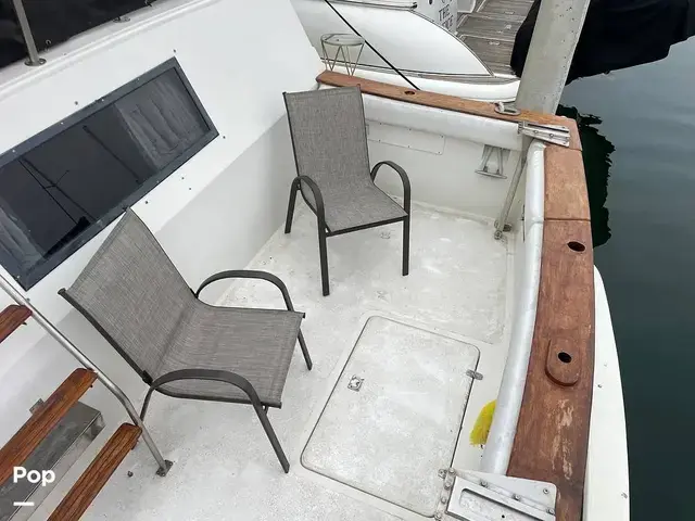 Californian 43 Cockpit Motor Yacht