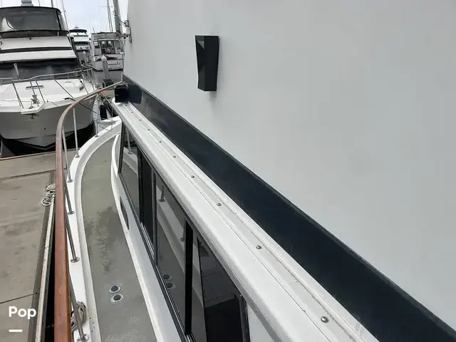 Californian 43 Cockpit Motor Yacht