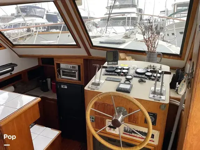 Californian 43 Cockpit Motor Yacht