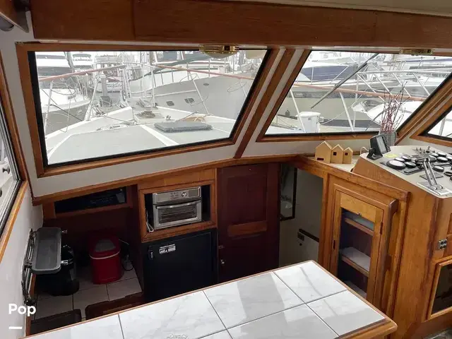 Californian 43 Cockpit Motor Yacht