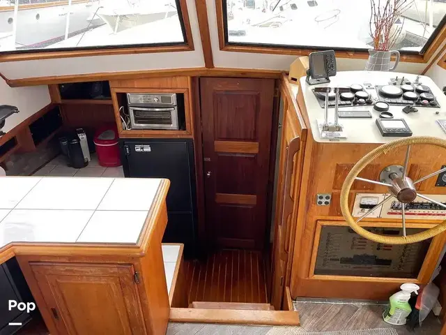 Californian 43 Cockpit Motor Yacht