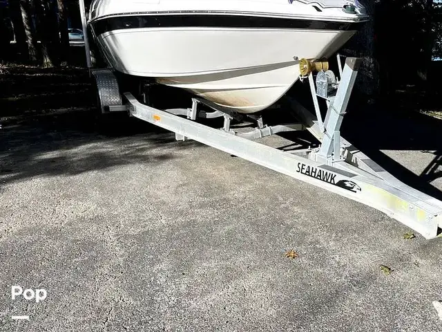 Ebbtide 2300 Bow Rider