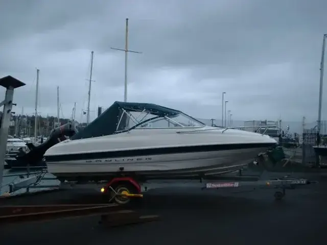 Bayliner 1802 Cuddy Cabin