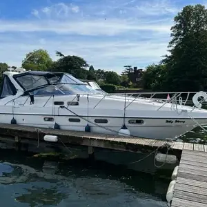 2000 Sealine S37 Sports Cruiser