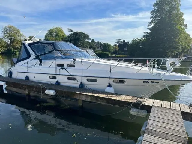 2000 Sealine s37 sports cruiser