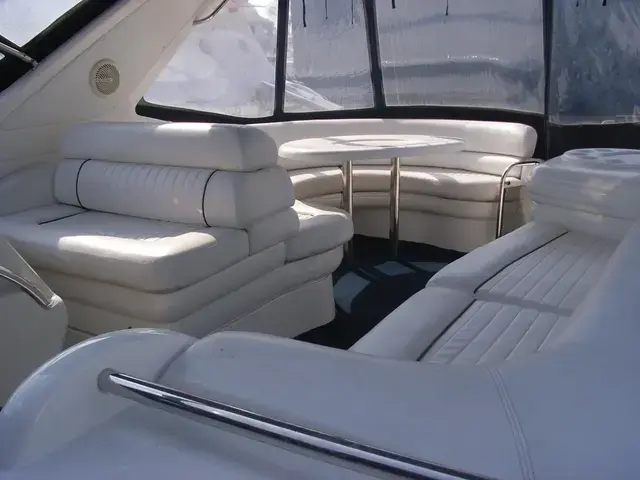 Sealine S 37 Sports Cruiser