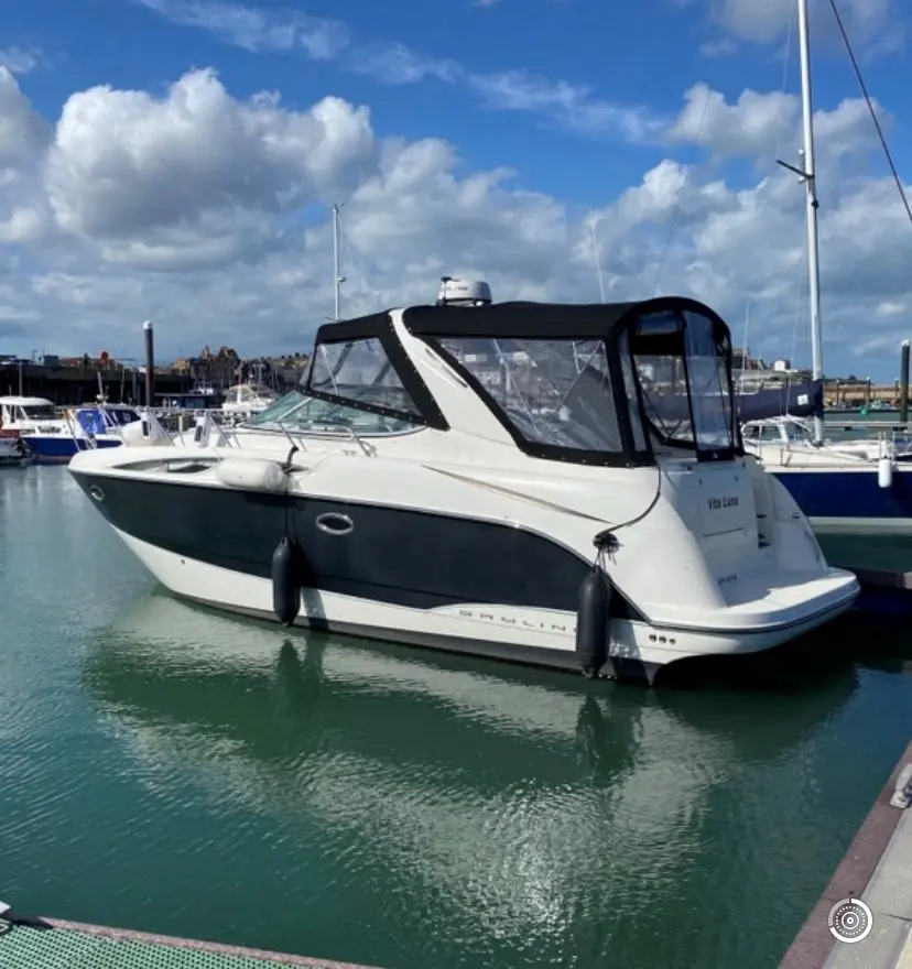 2008 Bayliner 320 cruiser