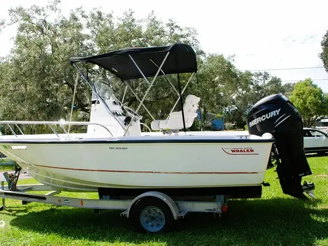 Boston Whaler 190 Outrage