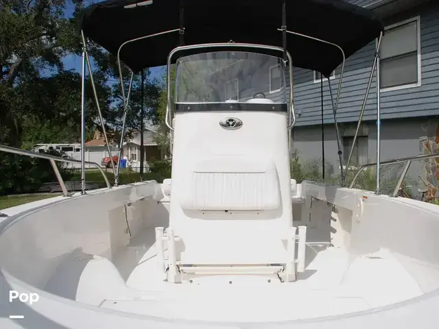 Boston Whaler 190 Outrage