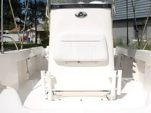 Boston Whaler 190 Outrage