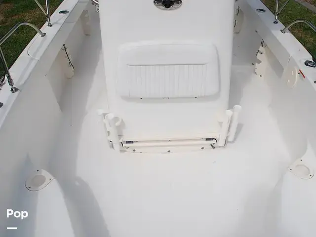 Boston Whaler 190 Outrage