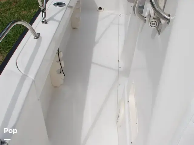 Boston Whaler 190 Outrage