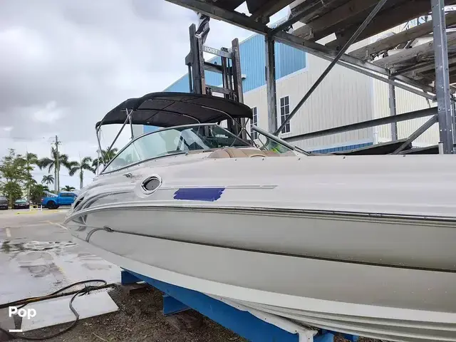 Sea Ray 270 Sundeck